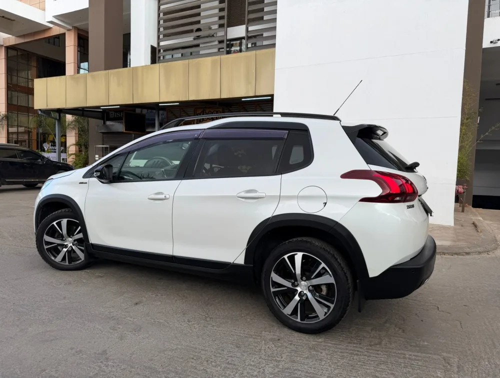 PEUGEOT 2008 GTLINE - PRG Motors Ltd