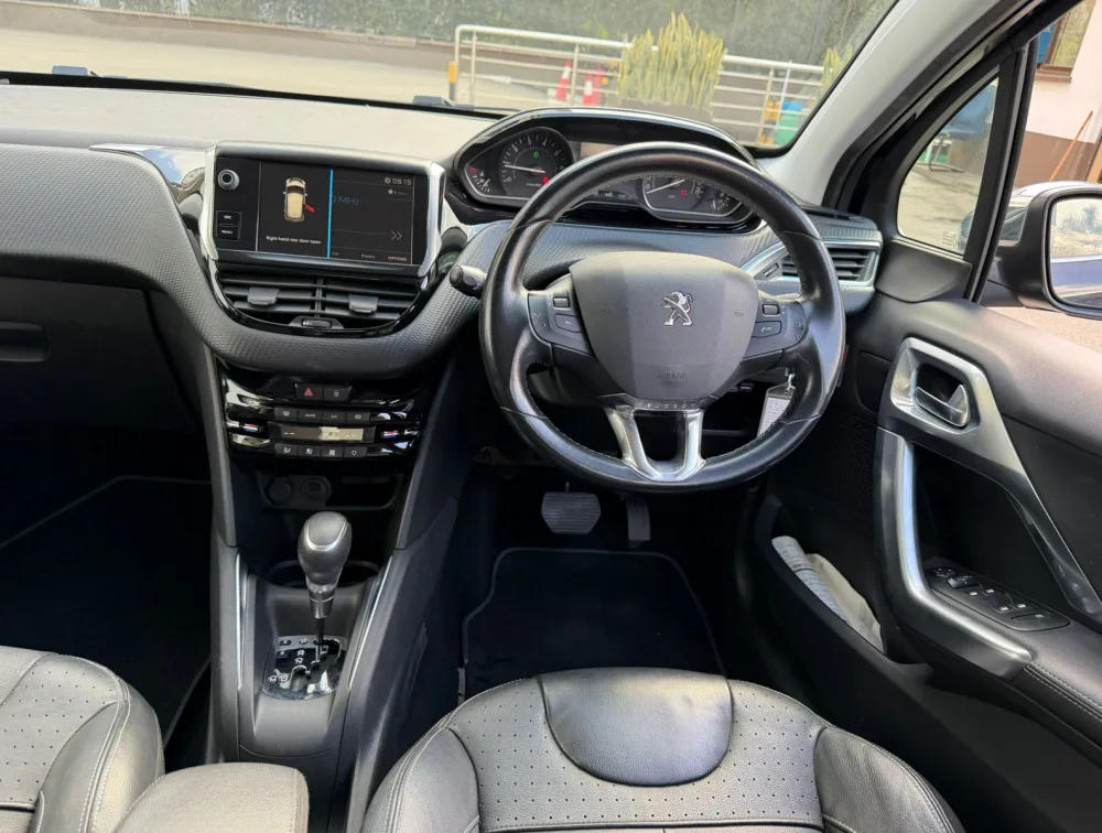 PEUGEOT 208 TECH EDITION LEATHER SEATS - PRG Motors Ltd