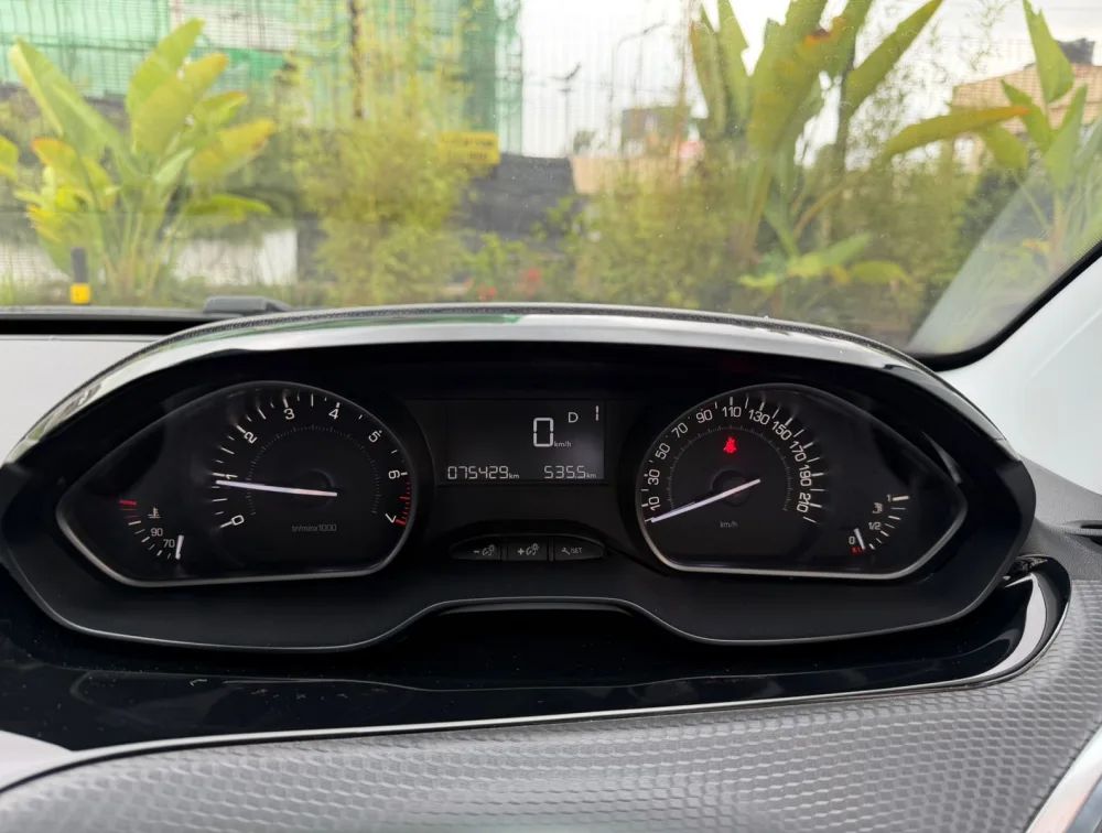 PEUGEOT 208 TECH EDITION - PRG Motors Ltd