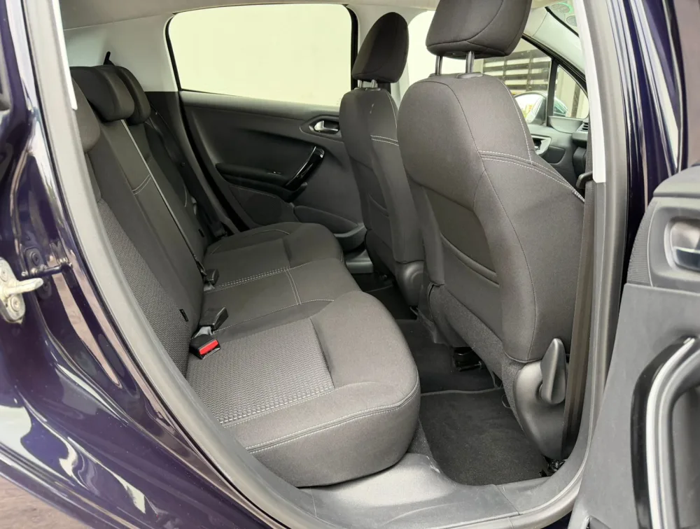 PEUGEOT 208 TECH EDITION - PRG Motors Ltd