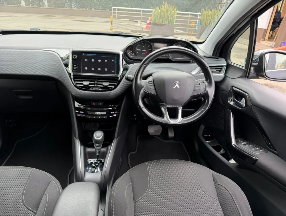 PEUGEOT 208 TECH EDITION - PRG Motors Ltd