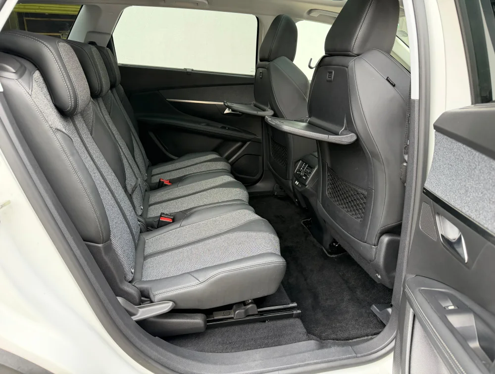 PEUGEOT 5008 ALLURE SUNROOF - PRG Motors Ltd