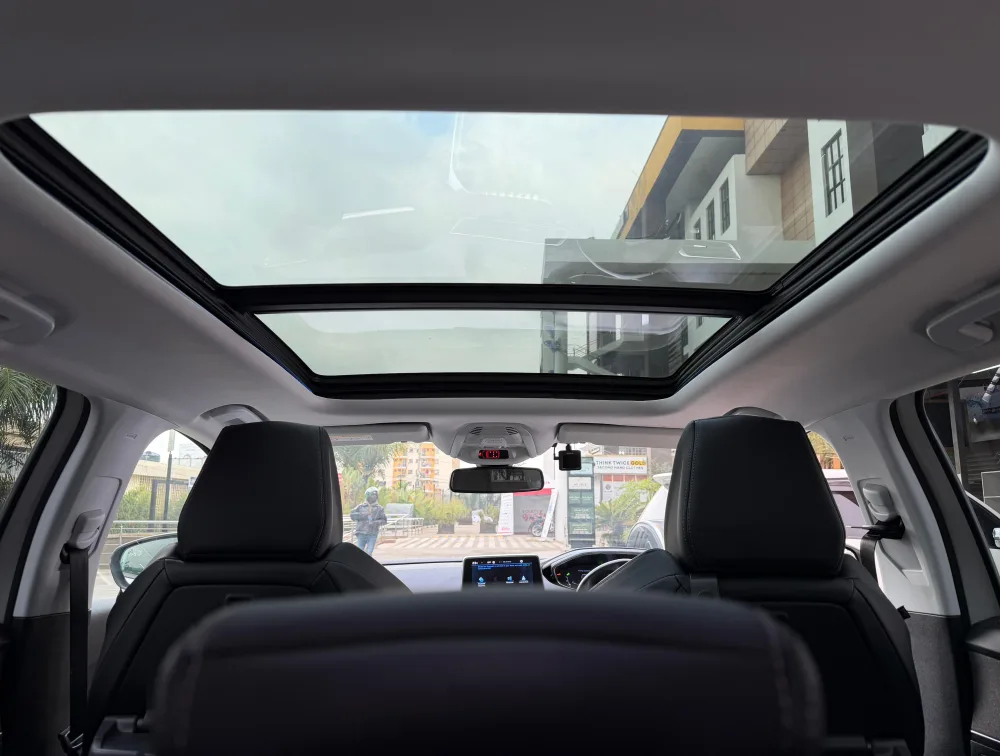 PEUGEOT 5008 ALLURE SUNROOF - PRG Motors Ltd