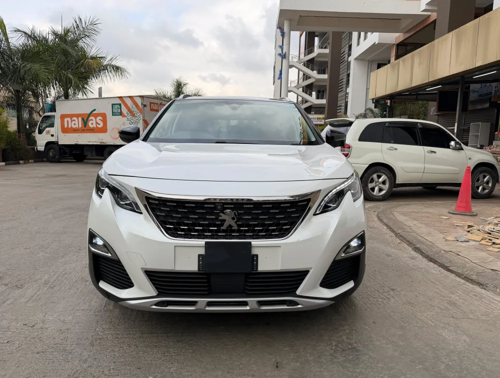 PEUGEOT 5008 ALLURE SUNROOF - PRG Motors Ltd