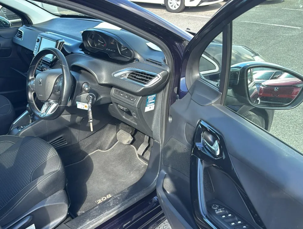 PEUGEOT 208 TECH EDITION - PRG Motors Ltd