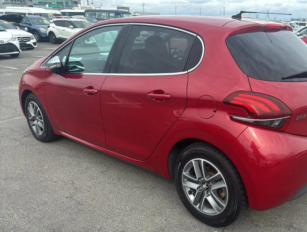 PEUGEOT 208 ALLURE - PRG Motors Ltd