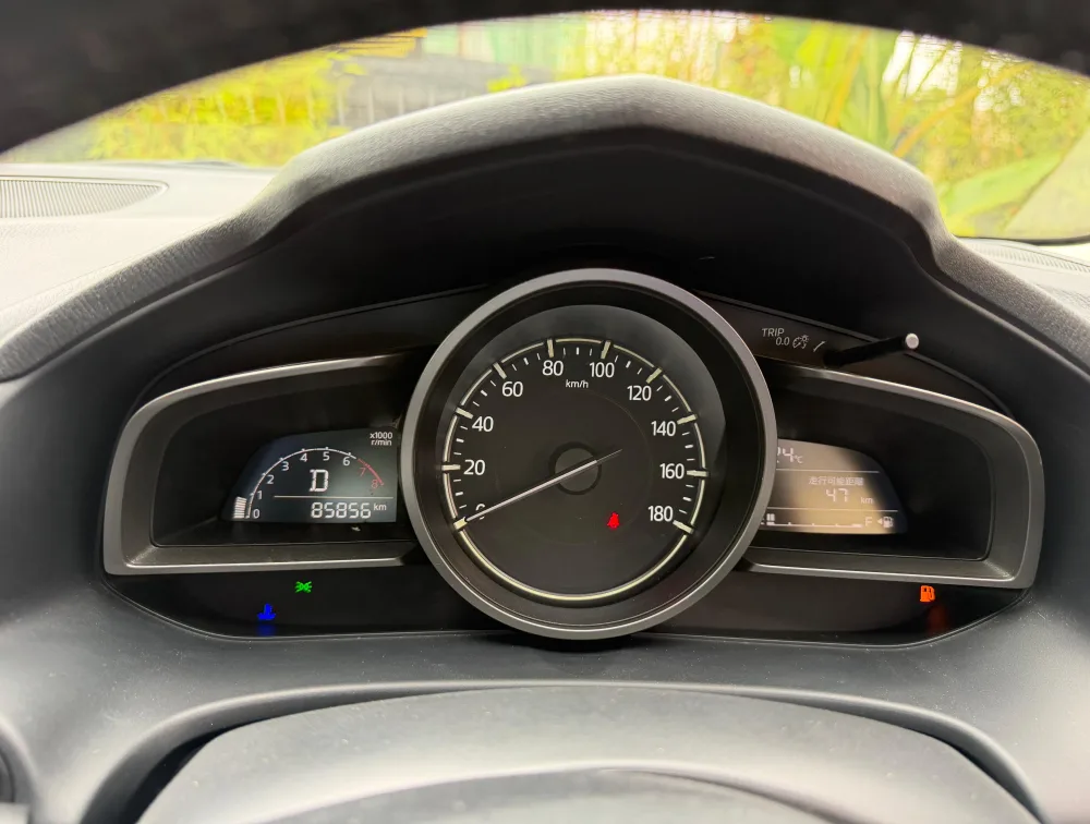 MAZDA AXELA SEDAN - PRG Motors Ltd