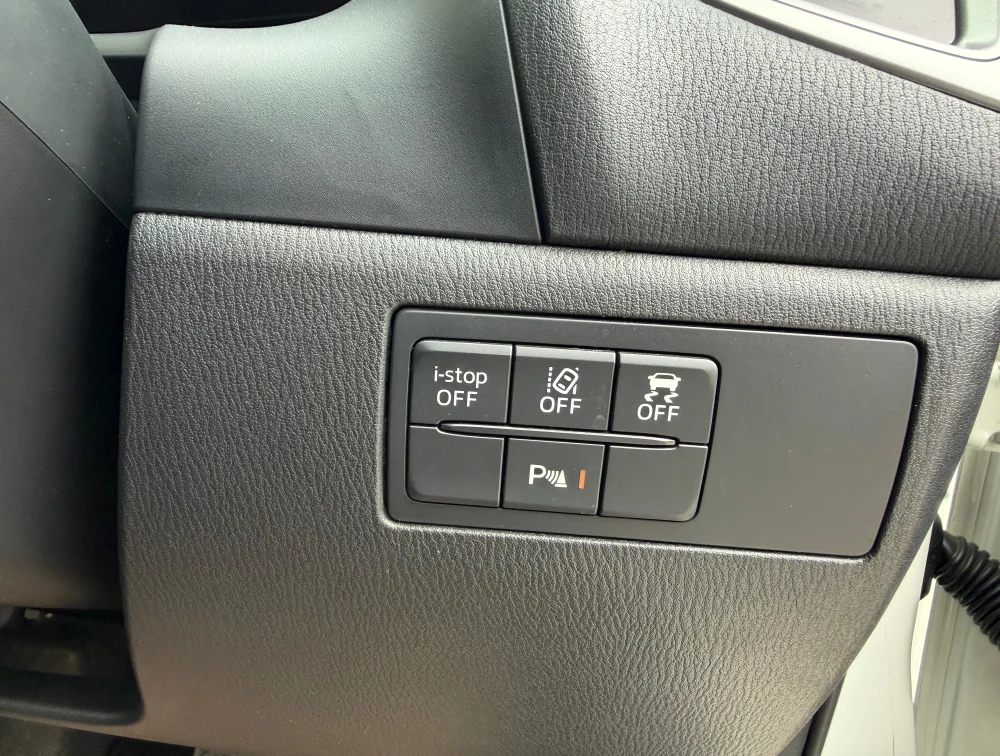 MAZDA AXELA SEDAN - PRG Motors Ltd