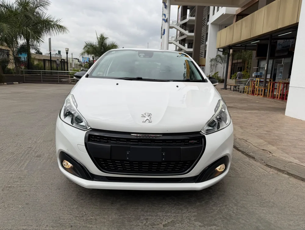 PEUGEOT 208 GTLINE - PRG Motors Ltd
