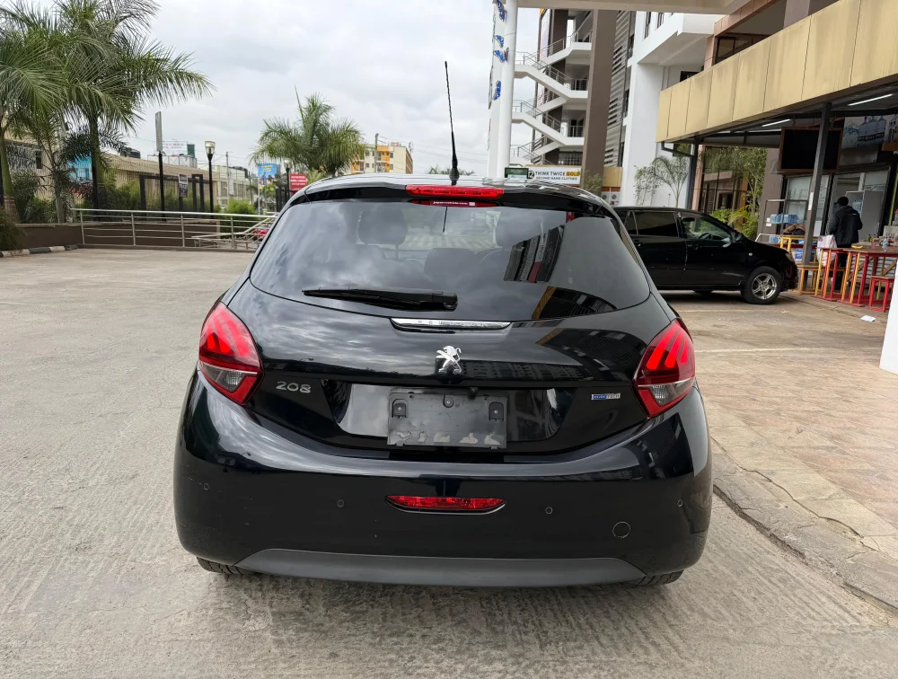 PEUGEOT 208 ALLURE - PRG Motors Ltd