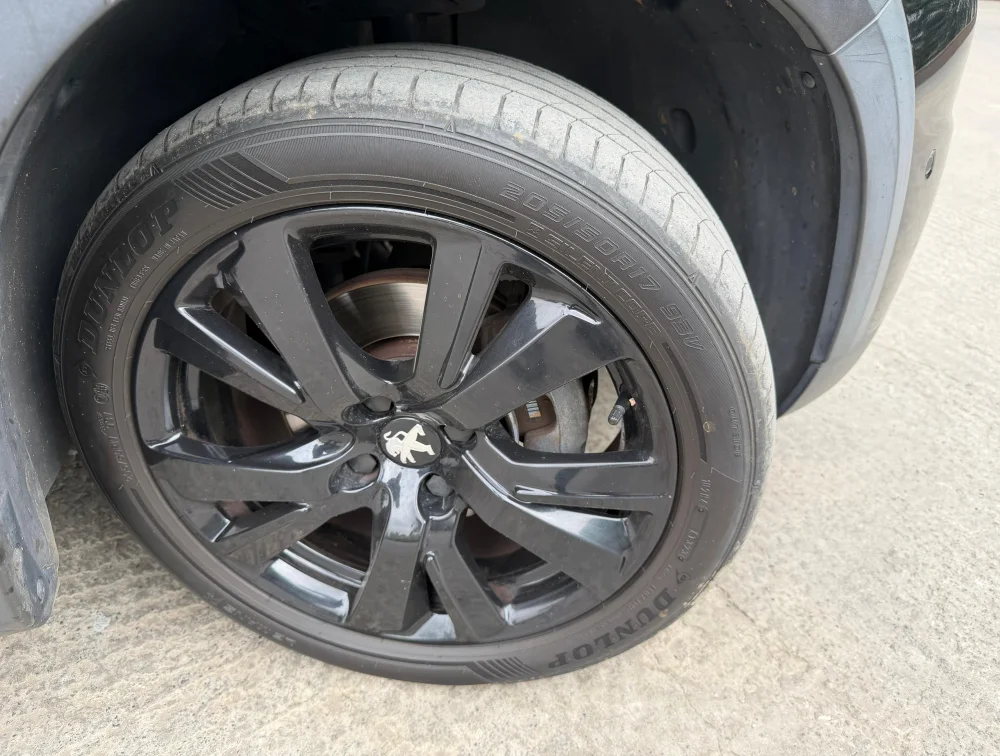 PEUGEOT 2008 GTLINE - PRG Motors Ltd