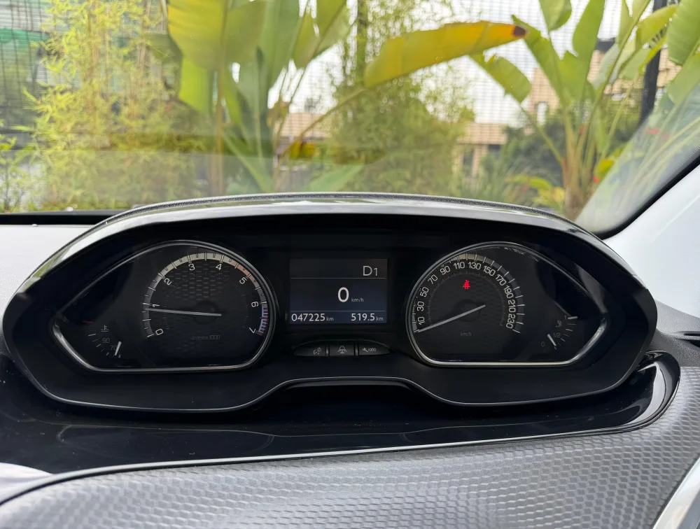 PEUGEOT 2008 GTLINE - PRG Motors Ltd