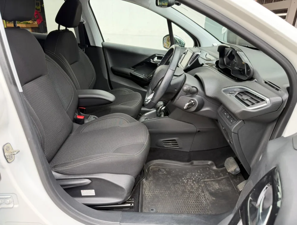 PEUGEOT 208 TECH EDITION - PRG Motors Ltd