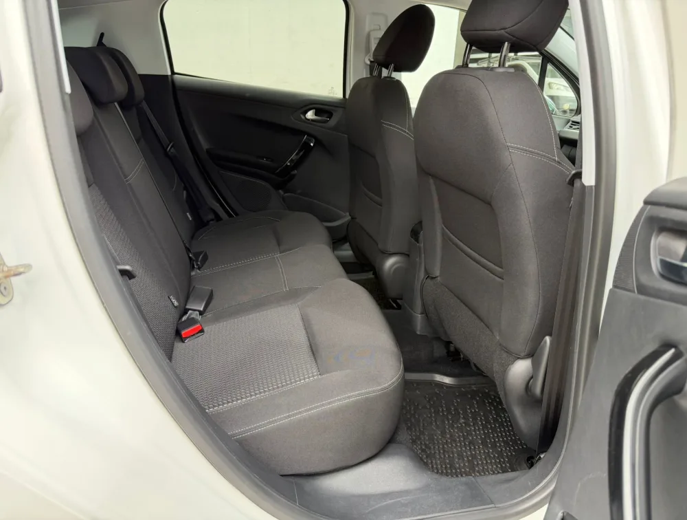 PEUGEOT 208 TECH EDITION - PRG Motors Ltd