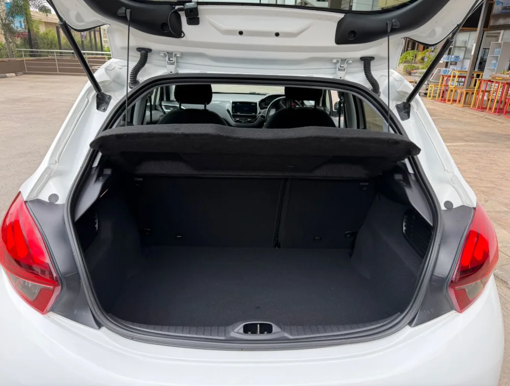 PEUGEOT 208 TECH EDITION - PRG Motors Ltd