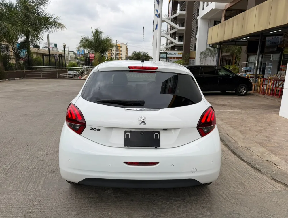 PEUGEOT 208 TECH EDITION - PRG Motors Ltd