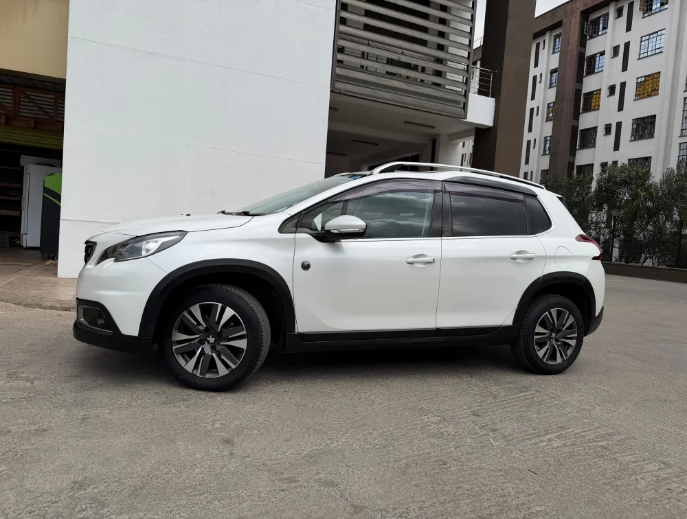 PEUGEOT 2008 CROSSCITY - PRG Motors Ltd