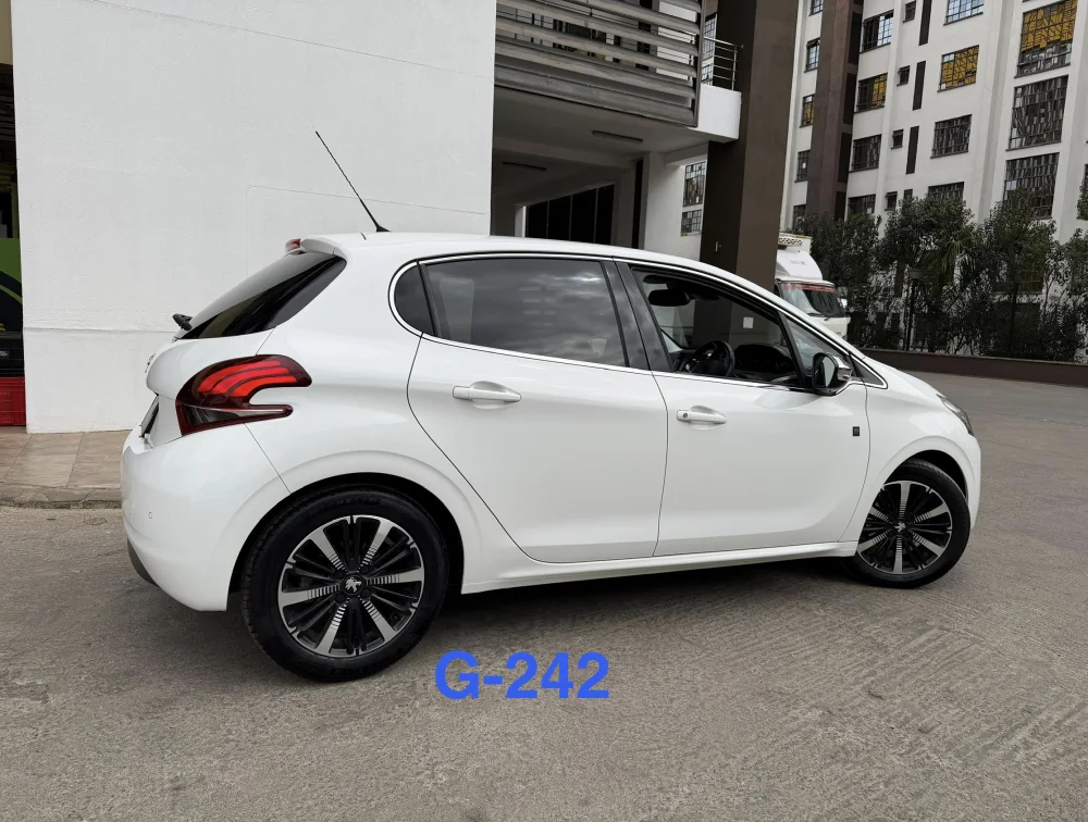 PEUGEOT 208 TECH PACK EDITION - PRG Motors Ltd