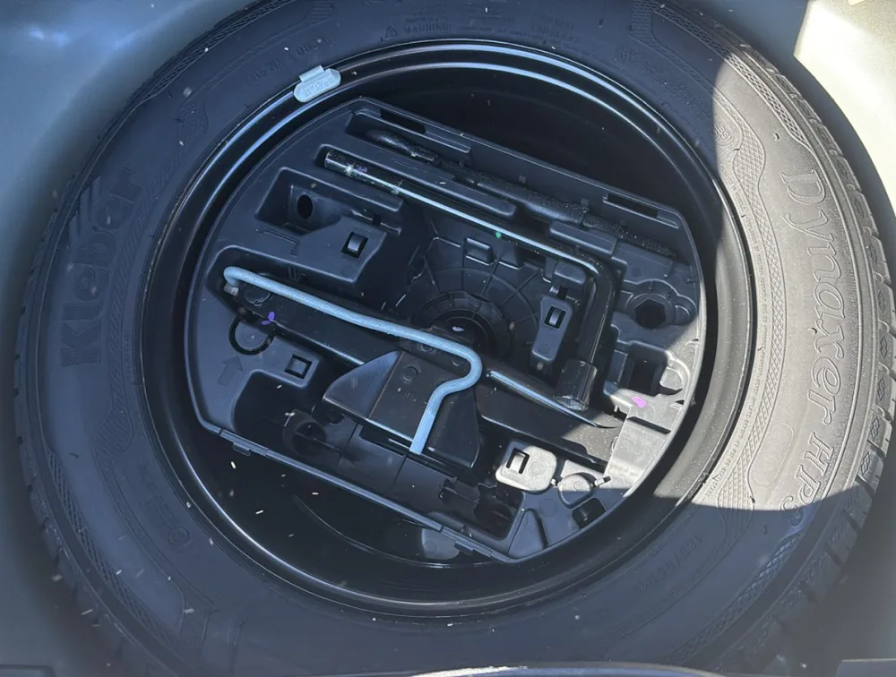 PEUGEOT 208 ALLURE - PRG Motors Ltd