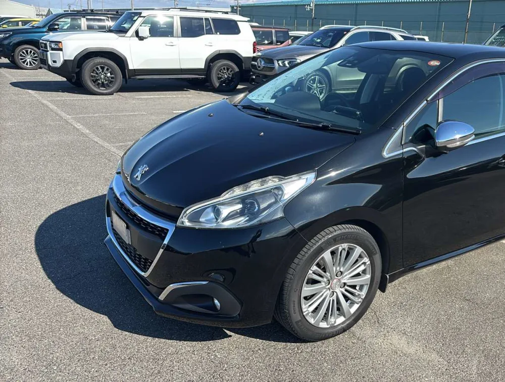 PEUGEOT 208 ALLURE - PRG Motors Ltd