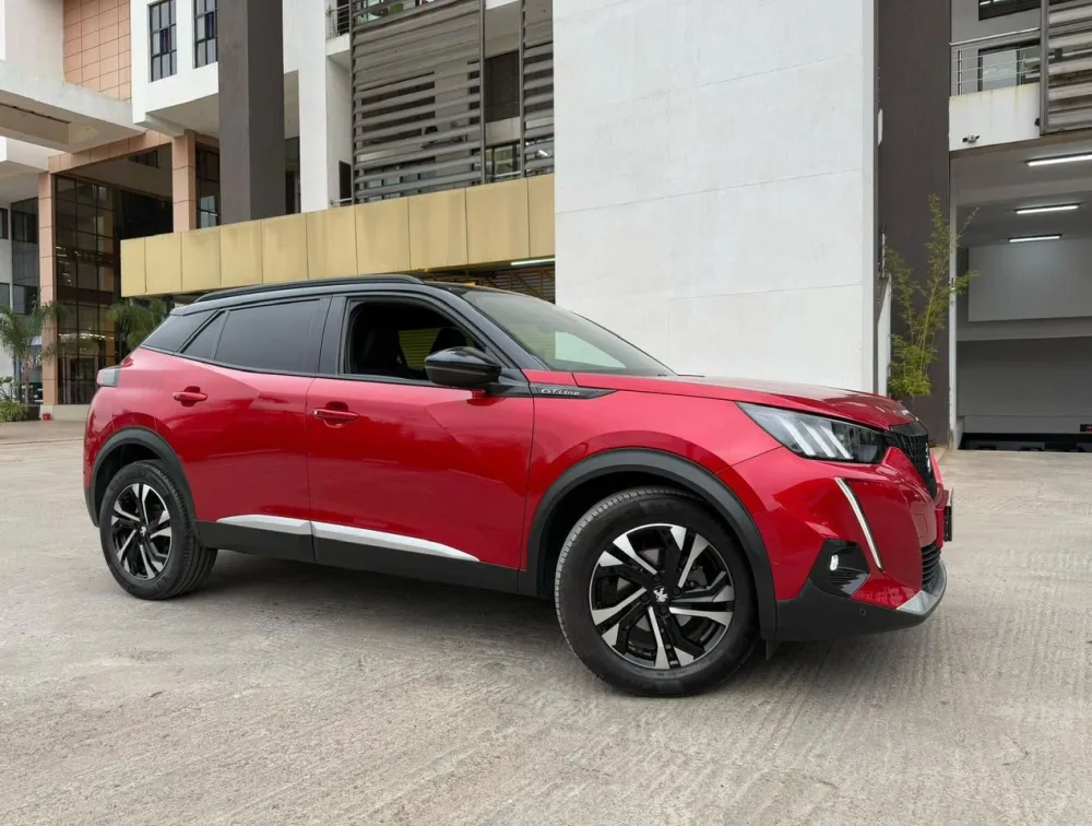 PEUGEOT 2008 GTLINE NEWSHAPE