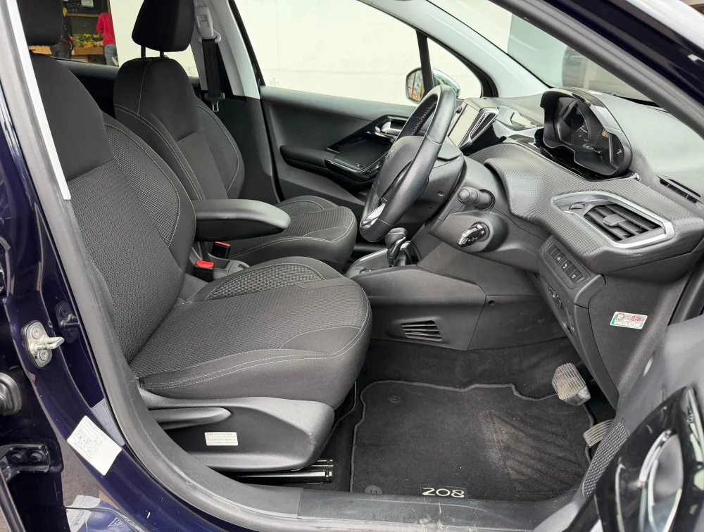 PEUGEOT 208 ALLURE - PRG Motors Ltd