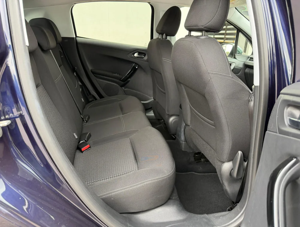 PEUGEOT 208 ALLURE - PRG Motors Ltd