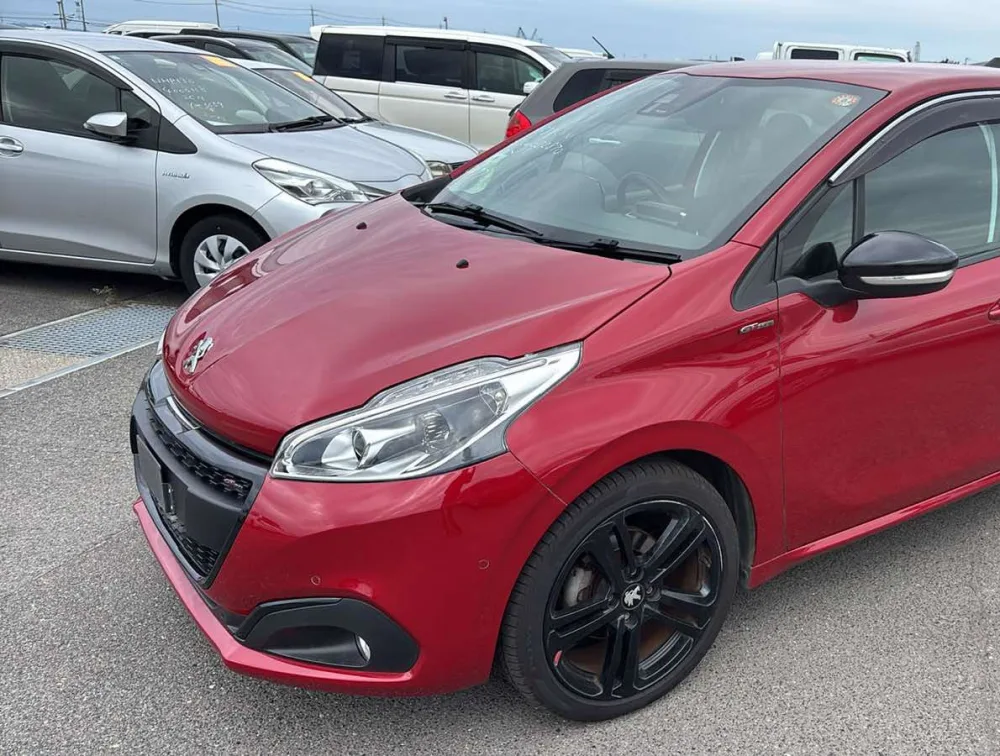PEUGEOT 208 GTLINE - PRG Motors Ltd