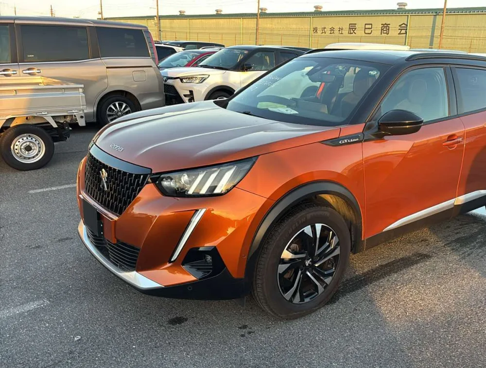 PEUGEOT 2008 GTLINE MOONROOF NEWSHAPE