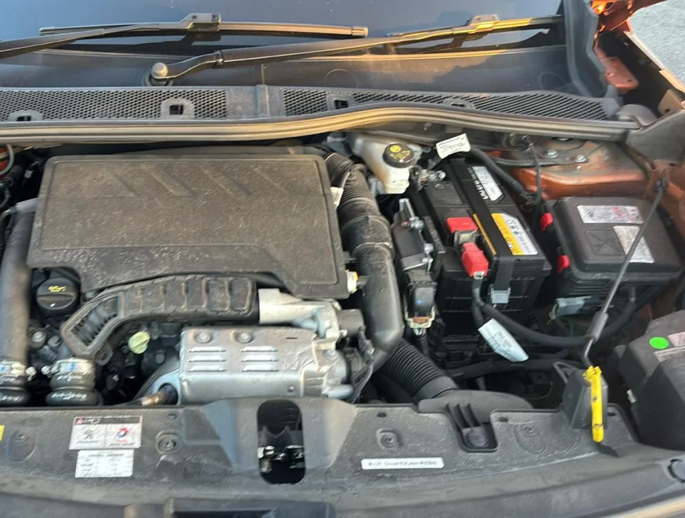 PEUGEOT 2008 GTLINE MOONROOF NEWSHAPE - PRG Motors Ltd