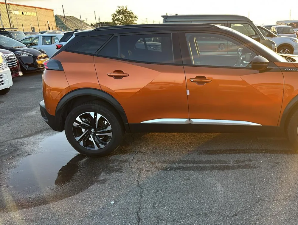 PEUGEOT 2008 GTLINE MOONROOF NEWSHAPE - PRG Motors Ltd