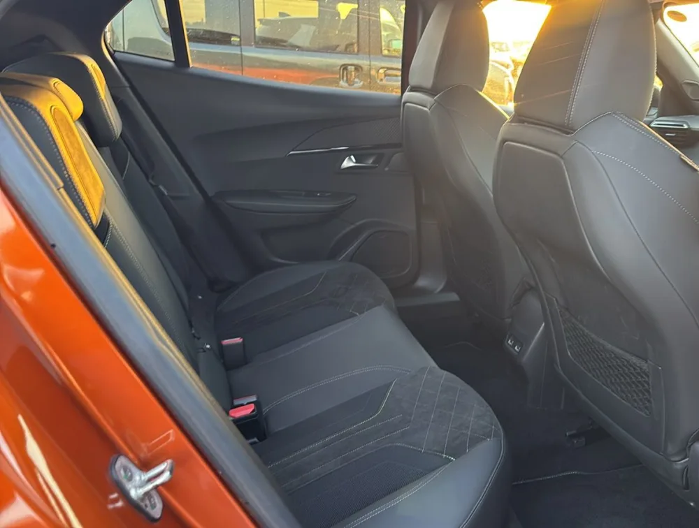 PEUGEOT 2008 GTLINE MOONROOF NEWSHAPE - PRG Motors Ltd