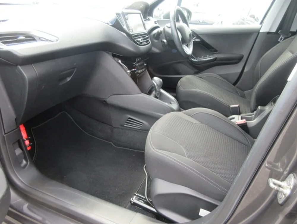 PEUGEOT 208 ALLURE FUN EDITION - PRG Motors Ltd