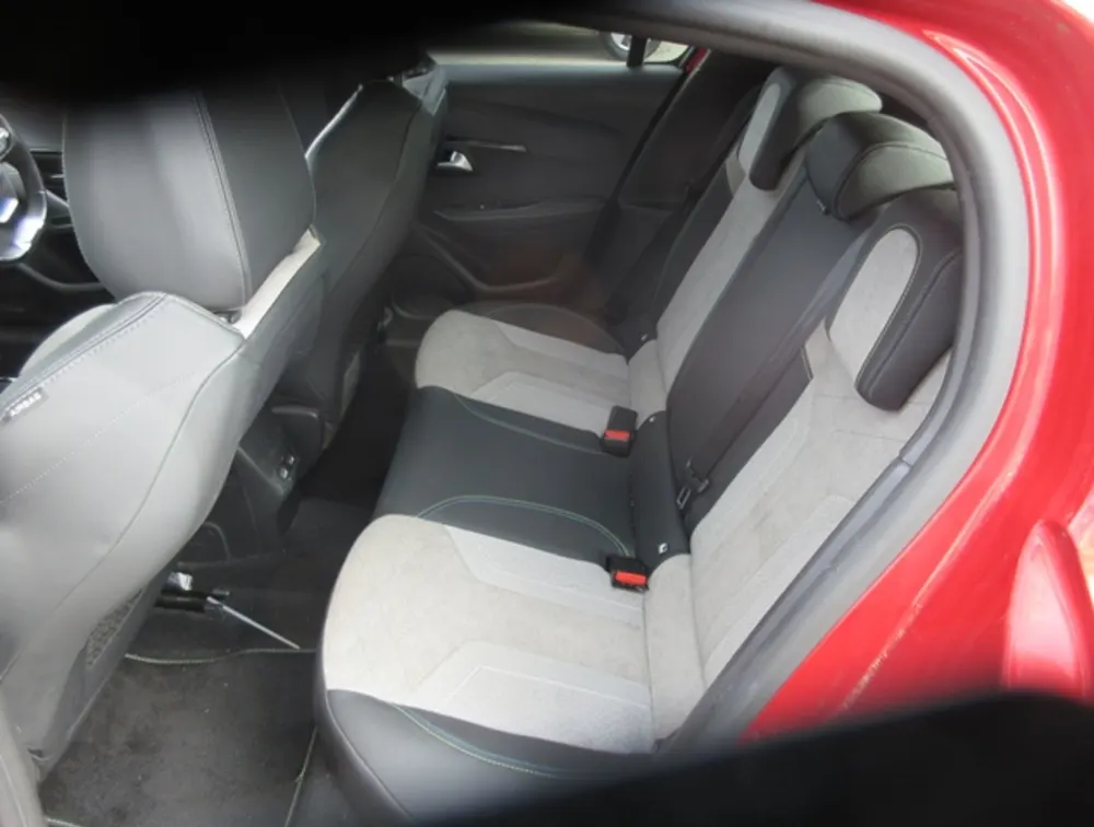 PEUGEOT 208 GTLINE NEWSHAPE - PRG Motors Ltd