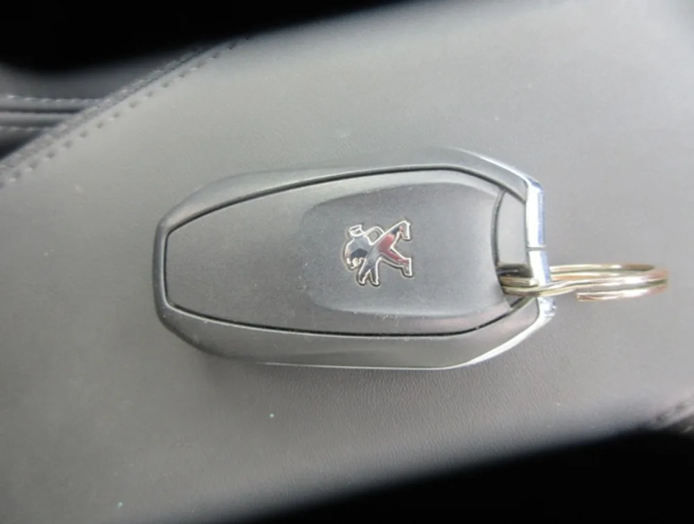 PEUGEOT 208 GTLINE NEWSHAPE - PRG Motors Ltd