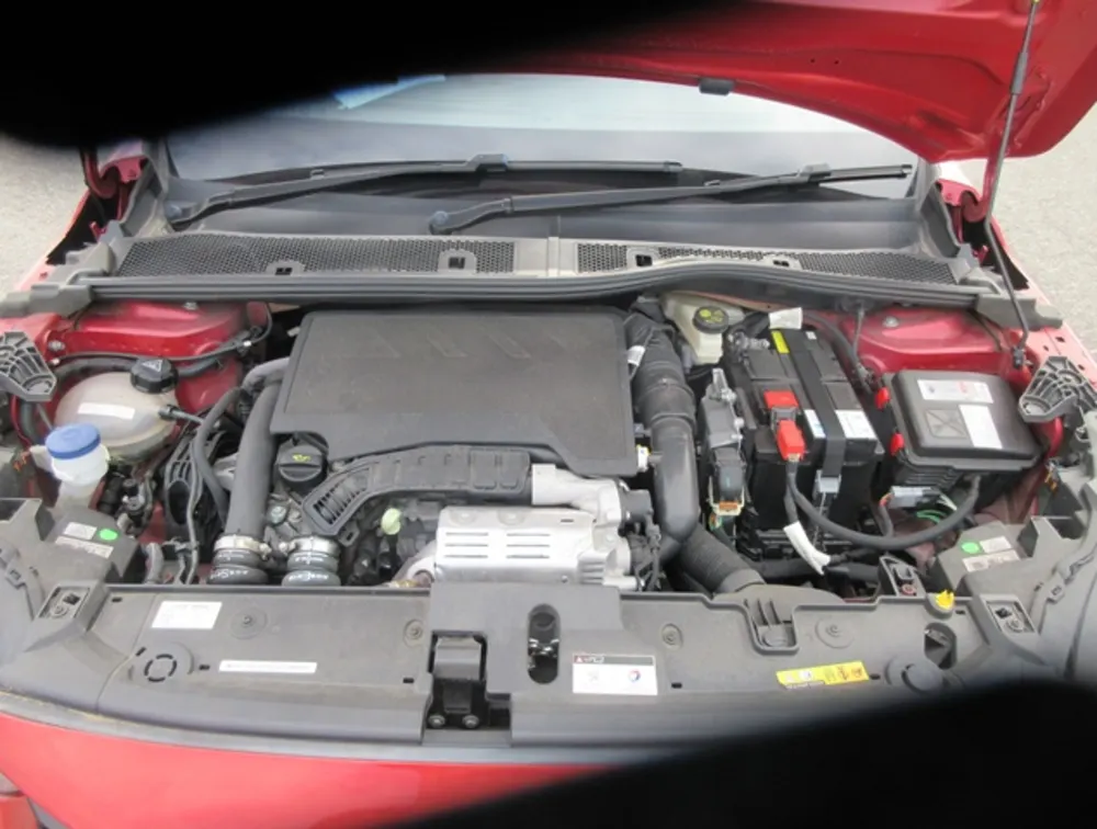 PEUGEOT 208 GTLINE NEWSHAPE - PRG Motors Ltd