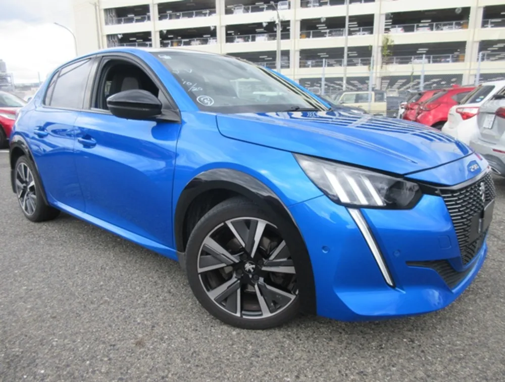 PEUGEOT 208 GTLINE MOONROOF NEWSHAPE