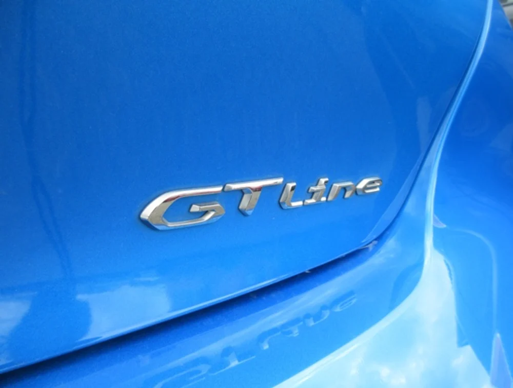 PEUGEOT 208 GTLINE MOONROOF NEWSHAPE - PRG Motors Ltd