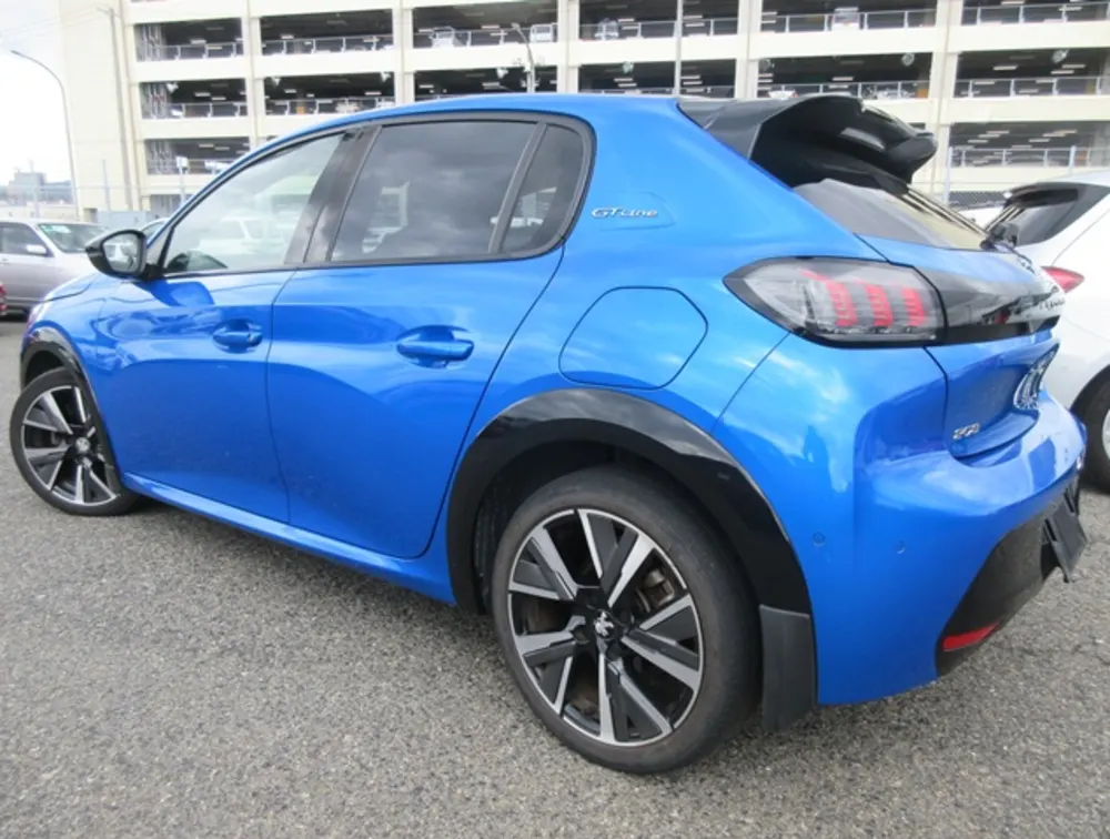 PEUGEOT 208 GTLINE MOONROOF NEWSHAPE - PRG Motors Ltd