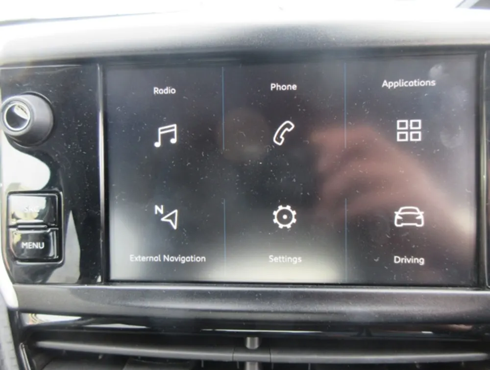 PEUGEOT 208 ALLURE FUN EDITION MOONROOF - PRG Motors Ltd