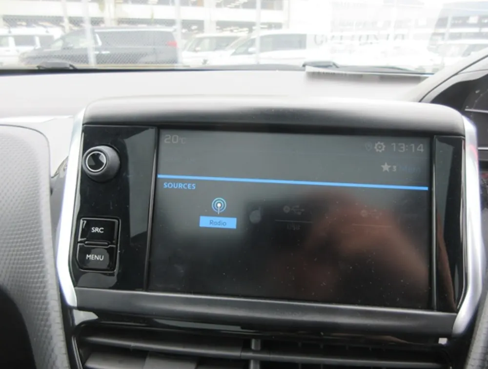 PEUGEOT 208 ALLURE FUN EDITION MOONROOF - PRG Motors Ltd