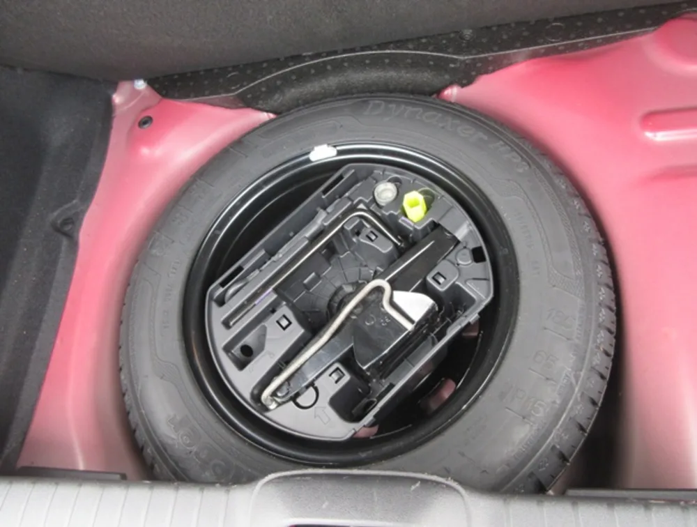 PEUGEOT 208 ALLURE FUN EDITION MOONROOF - PRG Motors Ltd