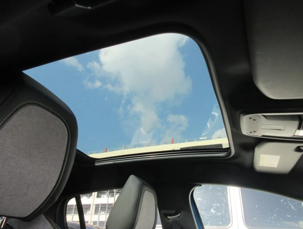 PEUGEOT 208 GTLINE MOONROOF NEWSHAPE - PRG Motors Ltd