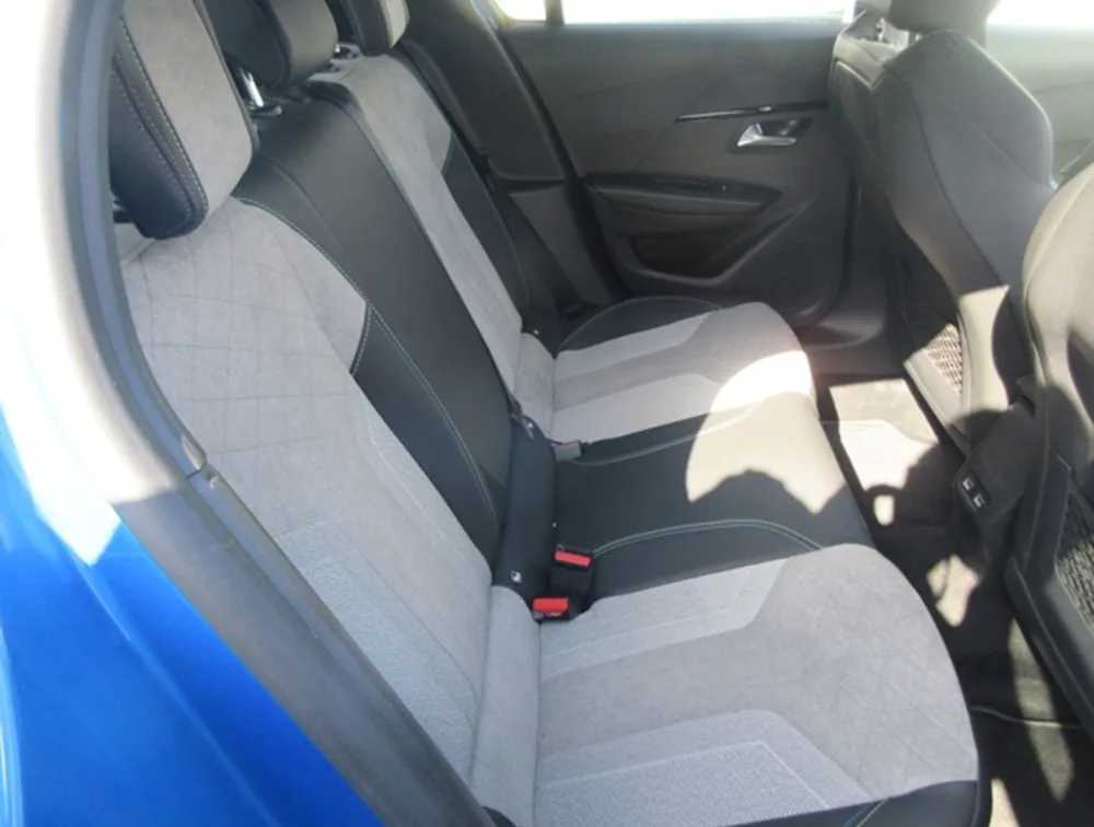 PEUGEOT 208 GTLINE MOONROOF NEWSHAPE - PRG Motors Ltd