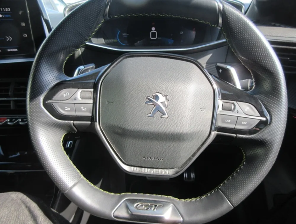 PEUGEOT 208 GTLINE MOONROOF NEWSHAPE - PRG Motors Ltd