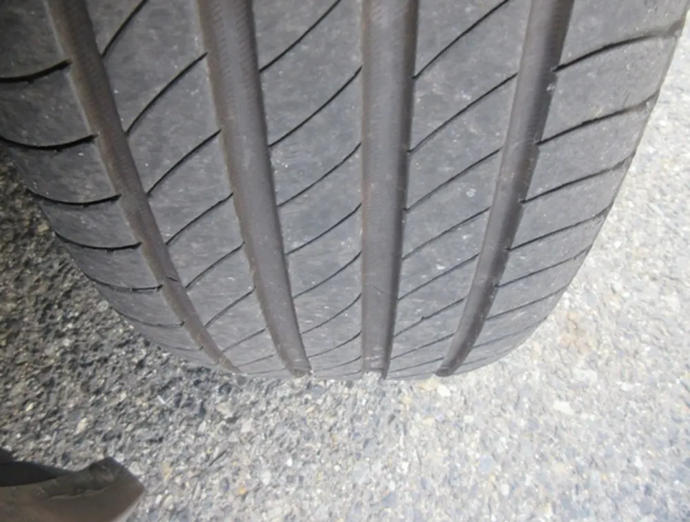 PEUGEOT 208 GTLINE MOONROOF NEWSHAPE - PRG Motors Ltd