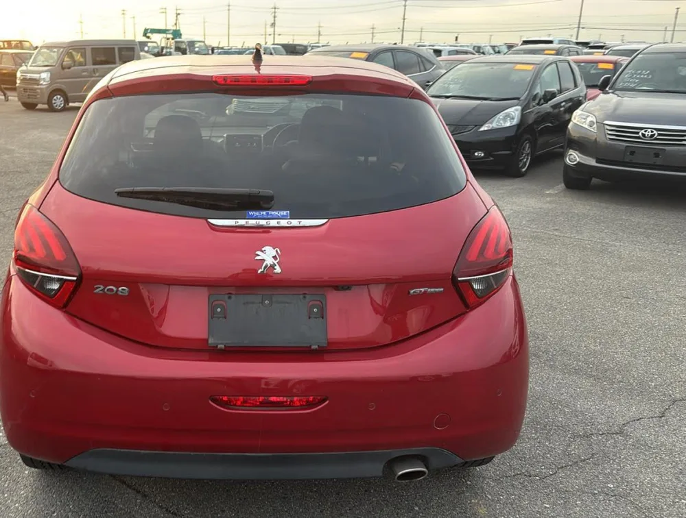 PEUGEOT 208 GTLINE - PRG Motors Ltd