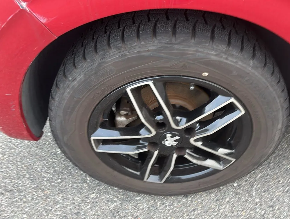 PEUGEOT 208 GTLINE - PRG Motors Ltd