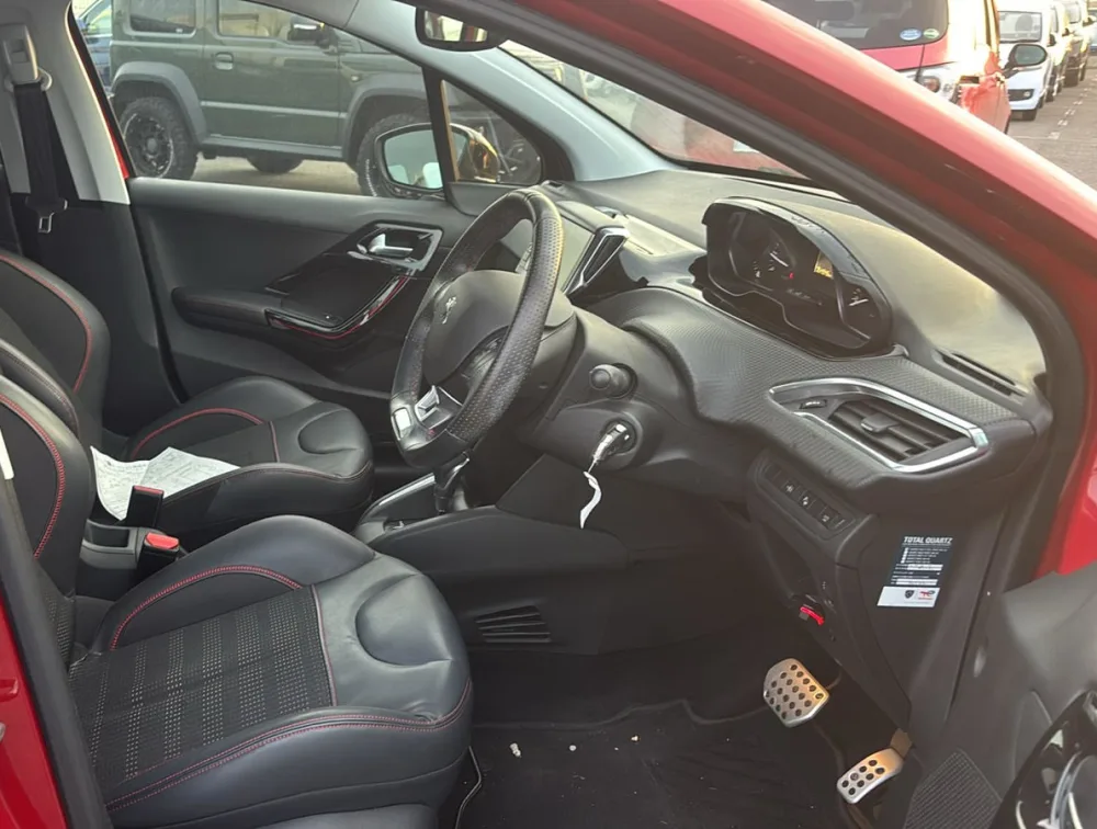 PEUGEOT 208 GTLINE - PRG Motors Ltd