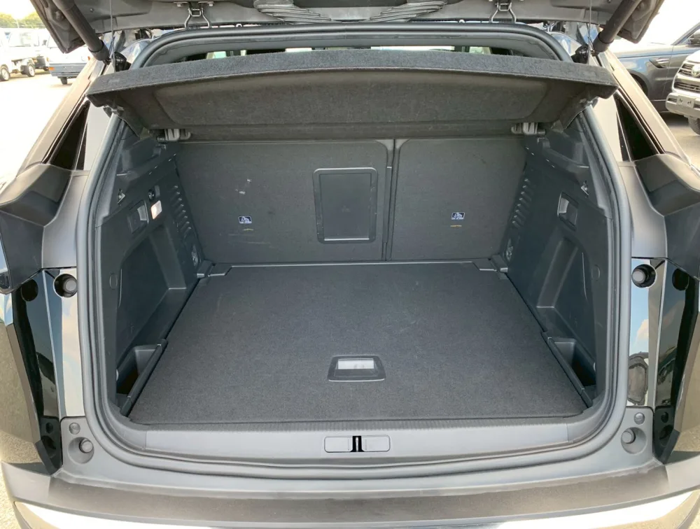 PEUGEOT 3008 GTLINE SUNROOF - PRG Motors Ltd
